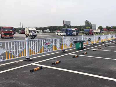 扇形護(hù)欄圖片3